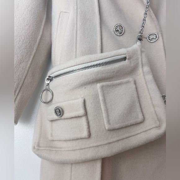 Elegant 100% Wool Beige Coat with Pearl Embellished Matching Bag - Size M - Picture 12 of 15